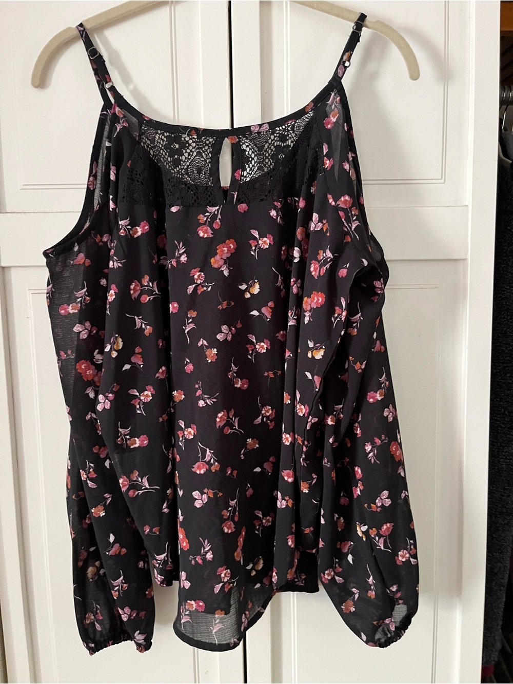 Rewind Black Floral Cold-Shoulder Tunic with Lace Yoke